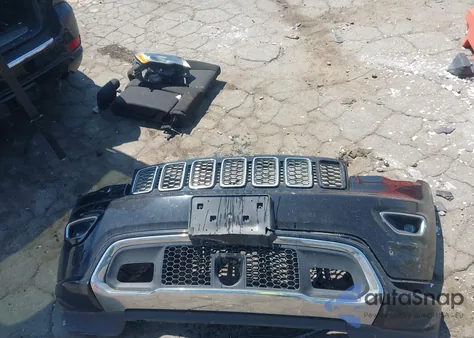 2017 Jeep Grand Cherokee Overland 4X4 из США, поврежденный, VIN 1C4RJFCT9HC880641